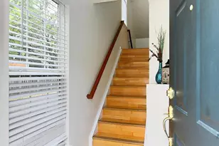 8509 Towne Manor Ct, Alexandria, VA 22309 - Photo 5