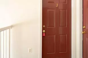 7505 Calderon Ct, Alexandria, VA 22306 - Photo 3