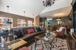 11406 Windleaf Ct, Reston, VA 20194 - Photo 7