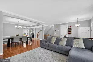 12789 Dogwood Hills Ln, Fairfax, VA 22033 - Photo 9