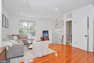 14618 Stream Pond Dr, Centreville, VA 20120 - Photo 7