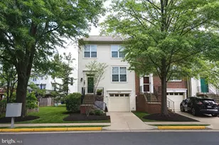 14618 Stream Pond Dr, Centreville, VA 20120 - Photo 1