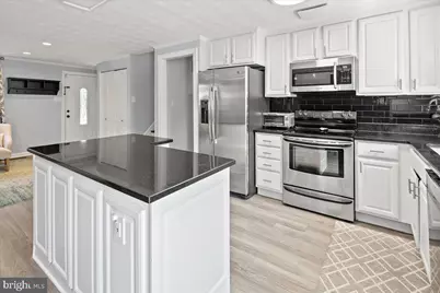 12780 Bradwell Road, Herndon, VA 20171 - Photo 19