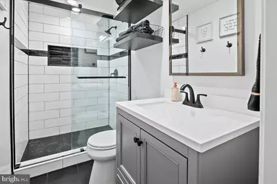 12780 Bradwell Road, Herndon, VA 20171 - Photo 35