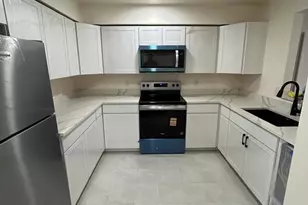 11328 Westbrook Mill Ln, Fairfax, VA 22030 - Photo 3