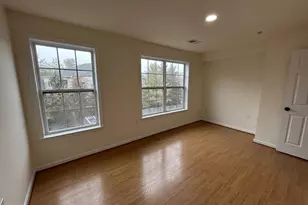 11328 Westbrook Mill Ln, Fairfax, VA 22030 - Photo 7