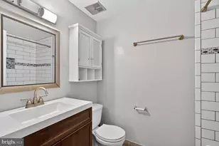 12564 Garland Tree Ct, Fairfax, VA 22033 - Photo 15