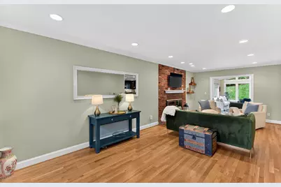 4519 Pickett Road, Fairfax, VA 22032 - Photo 9