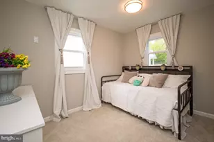 2420 Byrd Ln, Alexandria, VA 22303 - Photo 21