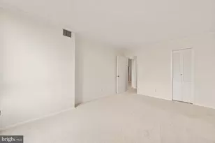 1800 Old Meadow Rd, McLean, VA 22102 - Photo 21