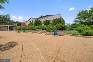 1800 Old Meadow Rd, McLean, VA 22102 - Photo 27