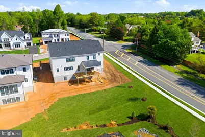 10801 Mason Hunt Court, Reston, VA 20190 - Photo 15