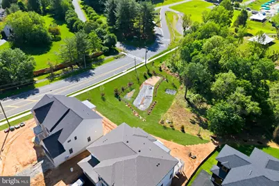 10801 Mason Hunt Court, Reston, VA 20190 - Photo 11