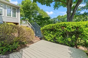 2037 Durand Dr, Reston, VA 20191 - Photo 63