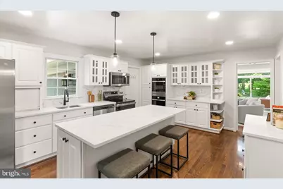 2037 Durand Drive, Reston, VA 20191 - Photo 21