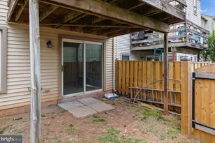 14243 Heritage Crossing Ln, Centreville, VA 20120 - Photo 31