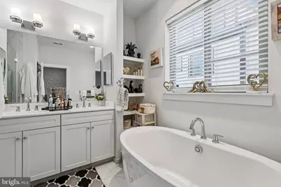 2865 Lowen Valley Road, Alexandria, VA 22303 - Photo 15