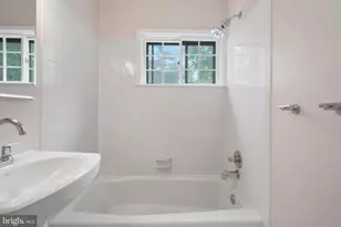 1504 Dare Ct, Alexandria, VA 22308 - Photo 31