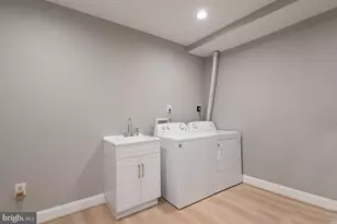 7434 Chummley Ct, Falls Church, VA 22043 - Photo 25