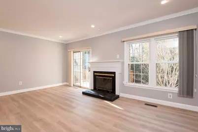 7434 Chummley Court, Falls Church, VA 22043 - Photo 9