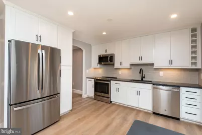 7434 Chummley Court, Falls Church, VA 22043 - Photo 3
