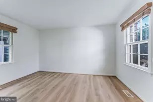 818 Sycamore Ct, Herndon, VA 20170 - Photo 21