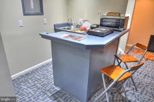 4304 Silas Hutchinson Dr, Chantilly, VA 20151 - Photo 11