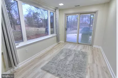 4304 Silas Hutchinson Drive, Chantilly, VA 20151 - Photo 33