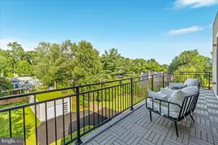 2841 Edgelea Rd, Vienna, VA 22181 - Photo 45