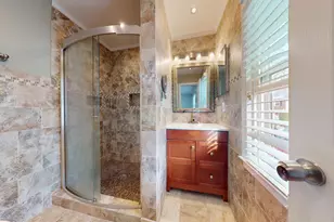 7302 Rolling Oak Ln, Springfield, VA 22153 - Photo 15