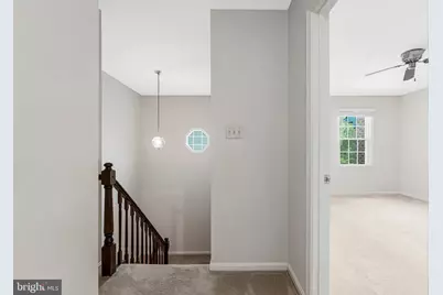 2827 Kelly Square, Vienna, VA 22181 - Photo 31