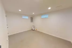 6415 Potomac Ave, Alexandria, VA 22307 - Photo 17