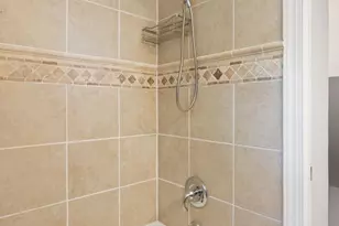 2713 Albemarle Dr, Alexandria, VA 22303 - Photo 29