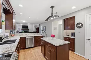 1498 Powells Tavern Pl, Herndon, VA 20170 - Photo 11