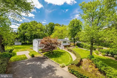 822 Walker Road, Great Falls, VA 22066 - Photo 1