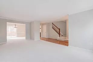 10332 Mockingbird Pond Ct, Burke, VA 22015 - Photo 5