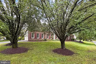 15441 Eagle Tavern Ln, Centreville, VA 20120 - Photo 3