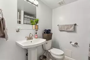 5805 Torington Dr, Springfield, VA 22152 - Photo 35