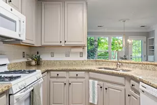 5902 Terrapin Pl, Alexandria, VA 22310 - Photo 9
