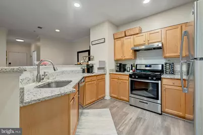 5106 Travis Edward Way #L, Centreville, VA 20120 - Photo 13