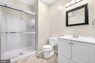 6923 Victoria Dr, Alexandria, VA 22310 - Photo 25