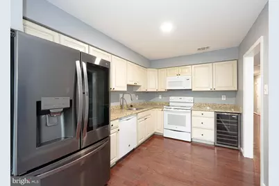 14263 Heritage Crossing Lane, Centreville, VA 20120 - Photo 13