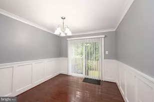 14263 Heritage Crossing Ln, Centreville, VA 20120 - Photo 9