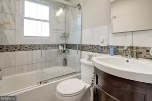 2850 Brook Dr, Falls Church, VA 22042 - Photo 29