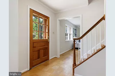 2002 Volley Court, Alexandria, VA 22308 - Photo 5