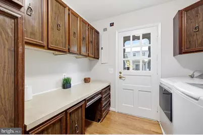 2002 Volley Court, Alexandria, VA 22308 - Photo 23
