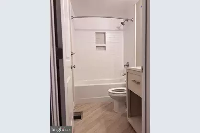 1806 N Shore Court, Reston, VA 20190 - Photo 9