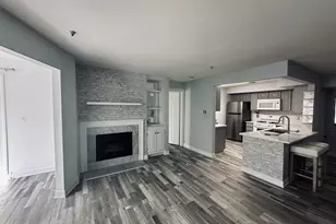 12217 Fairfield House Dr, Fairfax, VA 22033 - Photo 9