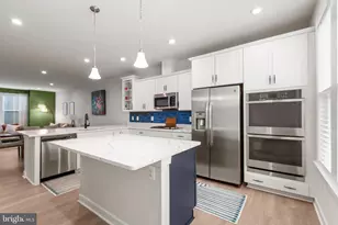 2837 Hokie Ln, Alexandria, VA 22306 - Photo 3