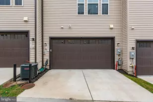 2837 Hokie Ln, Alexandria, VA 22306 - Photo 37
